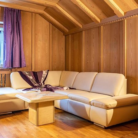 Apartment Christian Ortisei Bagian luar foto