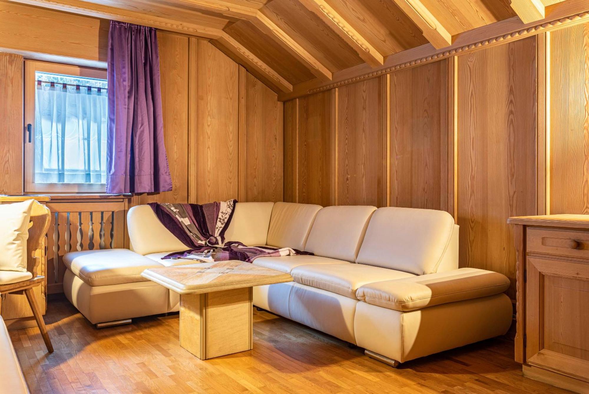 Apartment Christian Ortisei Bagian luar foto