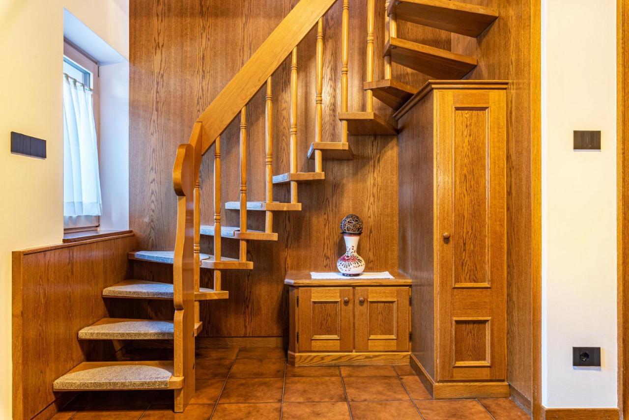 Apartment Christian Ortisei Bagian luar foto